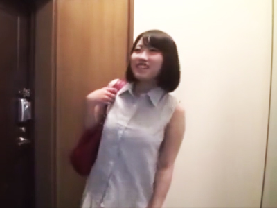 デリヘルで超好みのロリ巨乳が来た！その瞬間僕は種付けハメ実行を決めたｗ