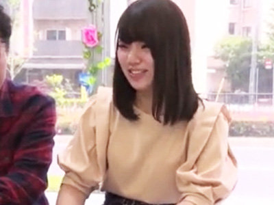大学生の友達男女が素股チャレンジで熱くなったアソコをスリスリしてたらそのまま‥